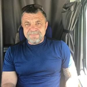 Meet your Posher, Solomon